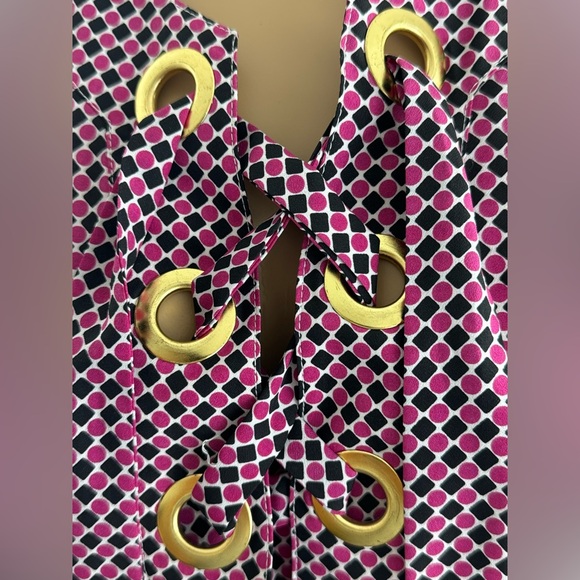 Michael Kors Sleeveless Tie Front, Geometric Patterned Blouse, Women's Size Med - Picture 2 of 10